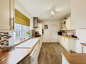 Photo 16- click for photo gallery